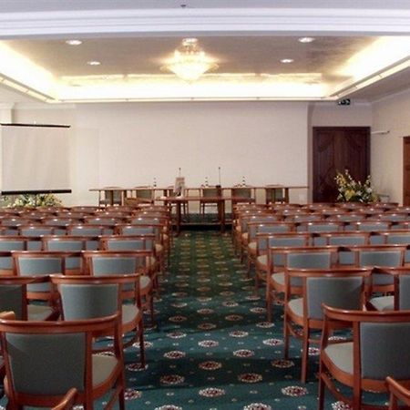 Odessa Hotel Съоръжения снимка